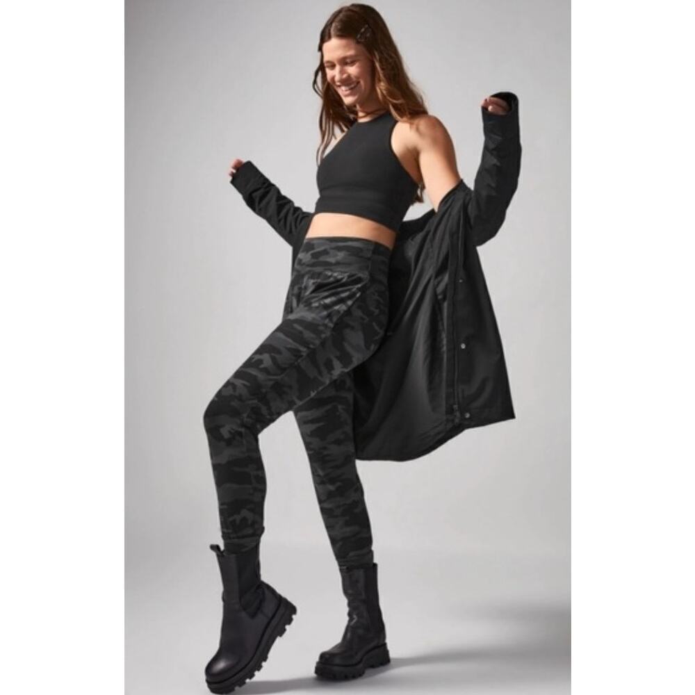 ATHLETA SALUTATION HIGH RISE JOGGER - Picture 3 of 6